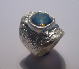 Centro de arte y diseño en joyería CADJ ®: Anillo